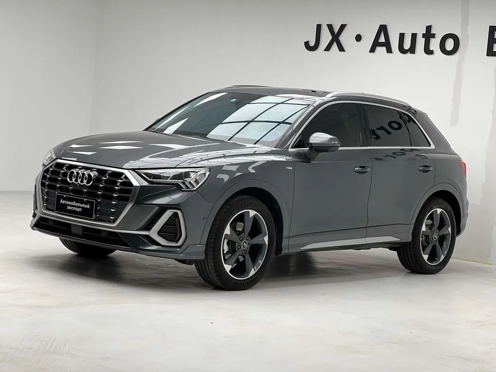 Audi Q3, 2022