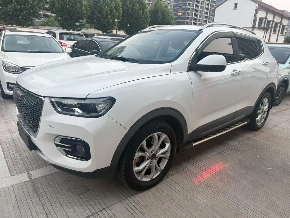 Haval H2s Red 1.5T Dual Clutch Luxury Version, 2018 — фото 1