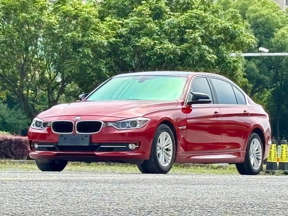 BMW 3-Series, 2015