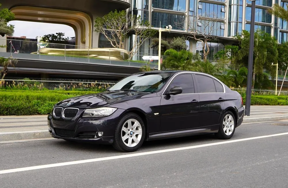 BMW 3-Series, 2012