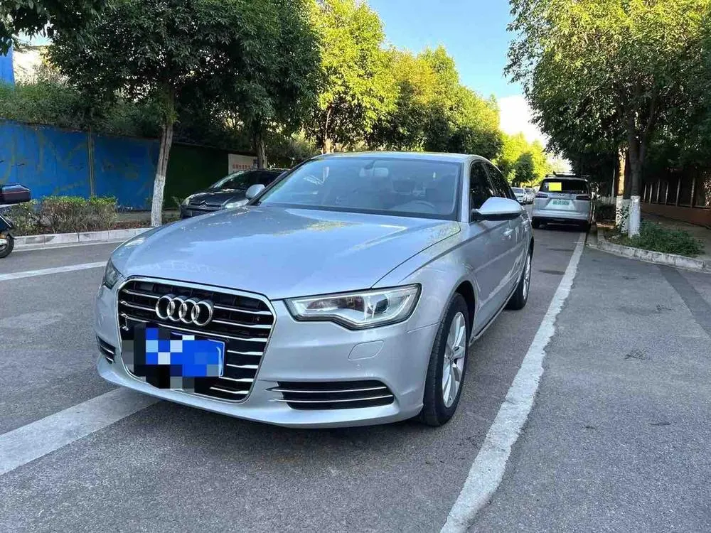 Audi A6L, 2012