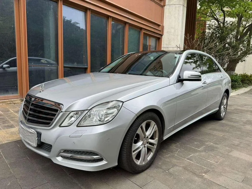 Mercedes-Benz E-Class, 2011