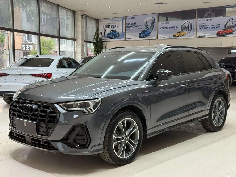 Audi Q3 35 TFSI Fashion Version, 2023 — фото 1