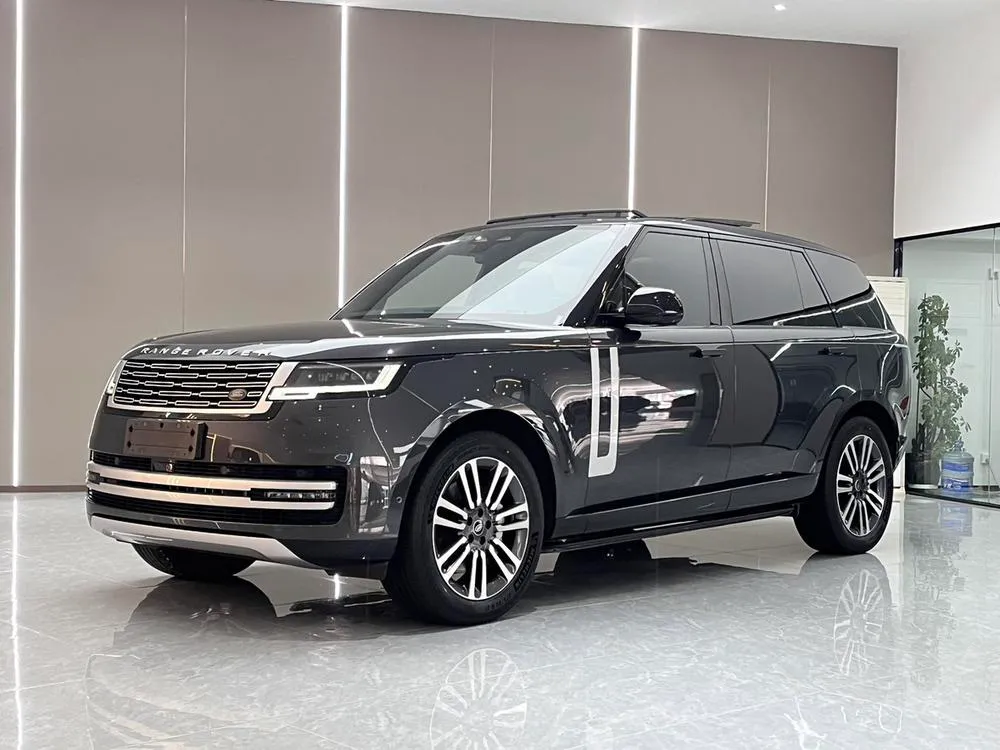 Land Rover Range Rover 3.0 L6 400PS Extended Edition, 2023 — фото 1