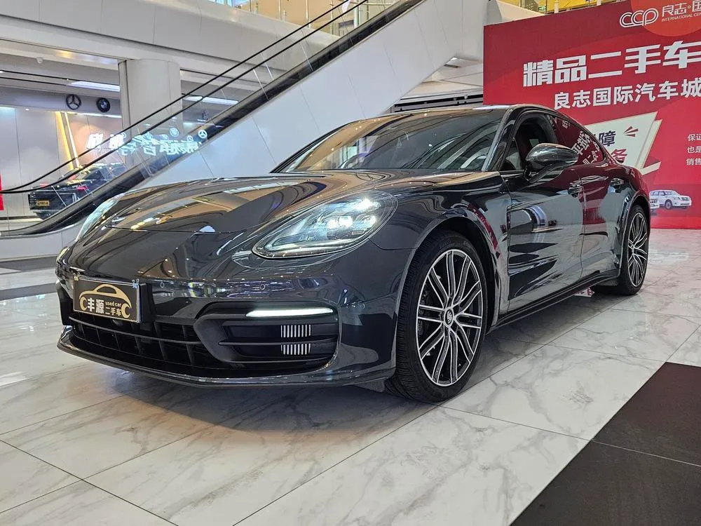 Porsche Panamera, 2021
