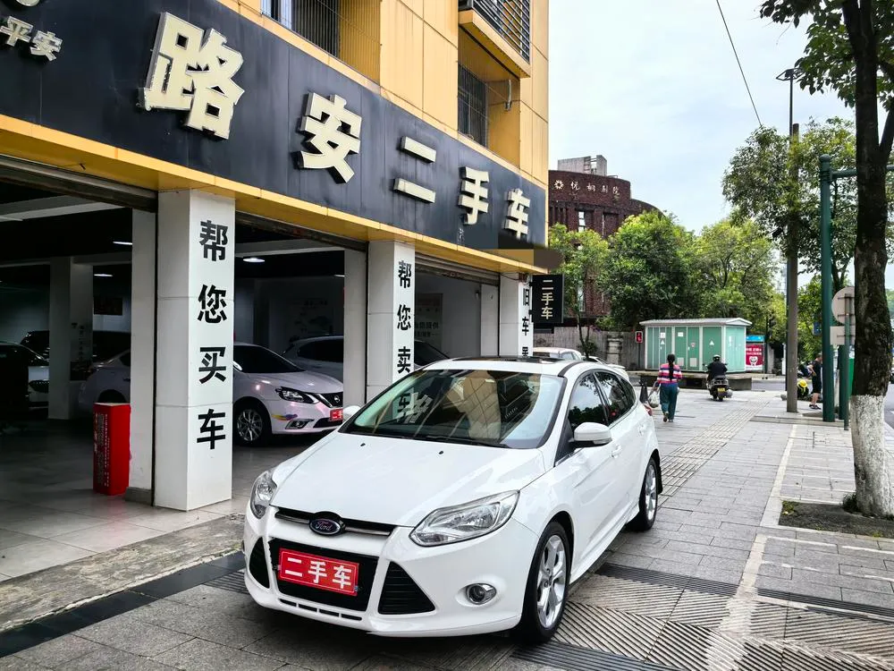 Ford Focus, 2012