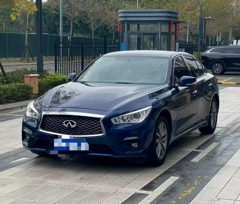 Infiniti Q50L, 2018