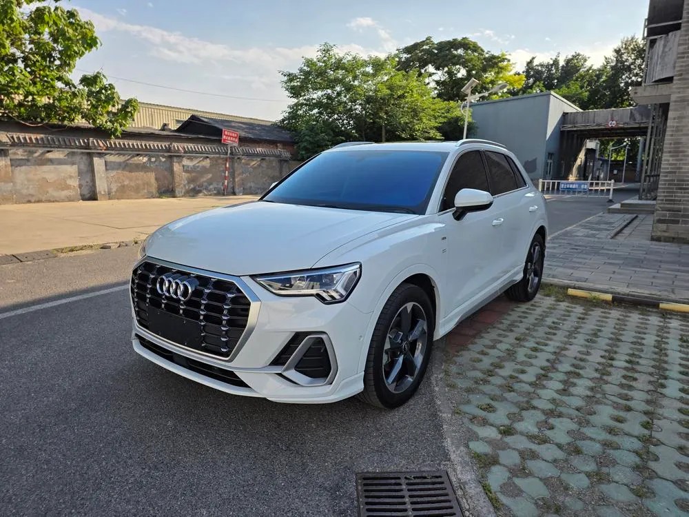 Audi Q3 35 TFSI Fashion Version, 2023 — фото 1