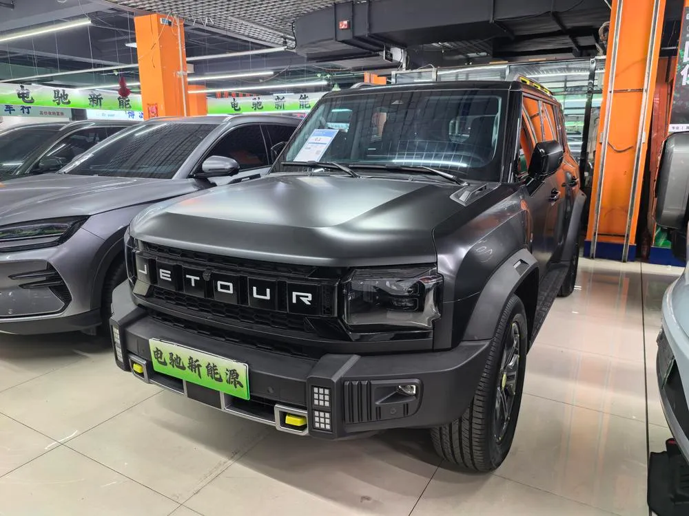 Jetour Shanhai Jetour Traveller C-DM 1.5TD DHT 129km 2WD Edition, 2024 — фото 1