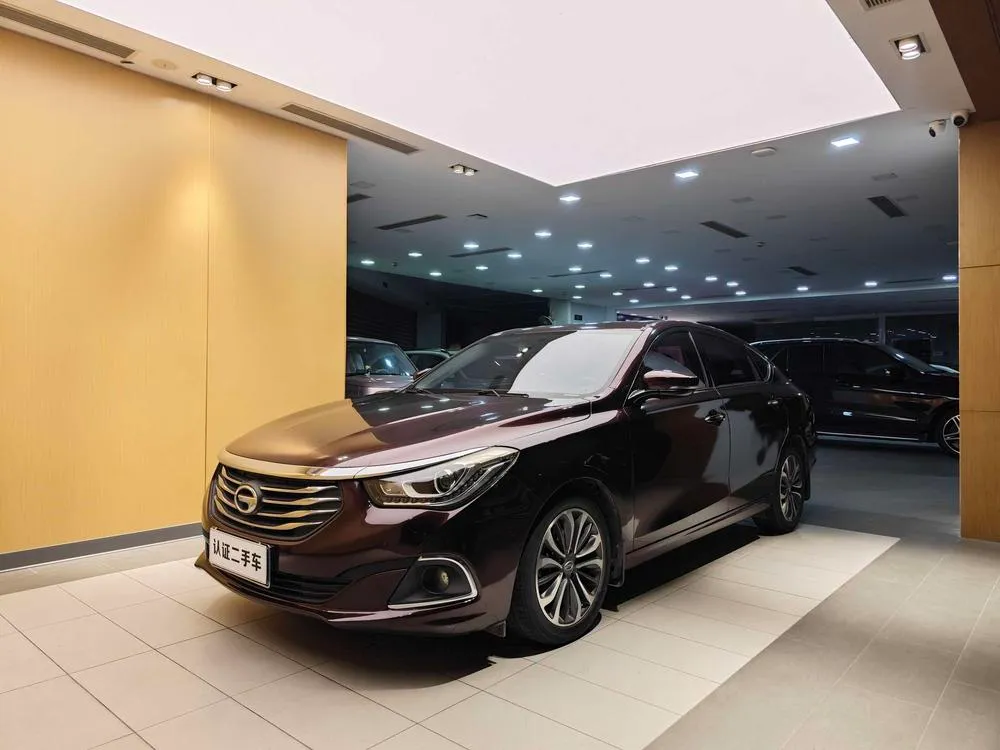 GAC Trumpchi Trumpchi GA6 235T DCT Luxury Edition, 2016 — фото 1
