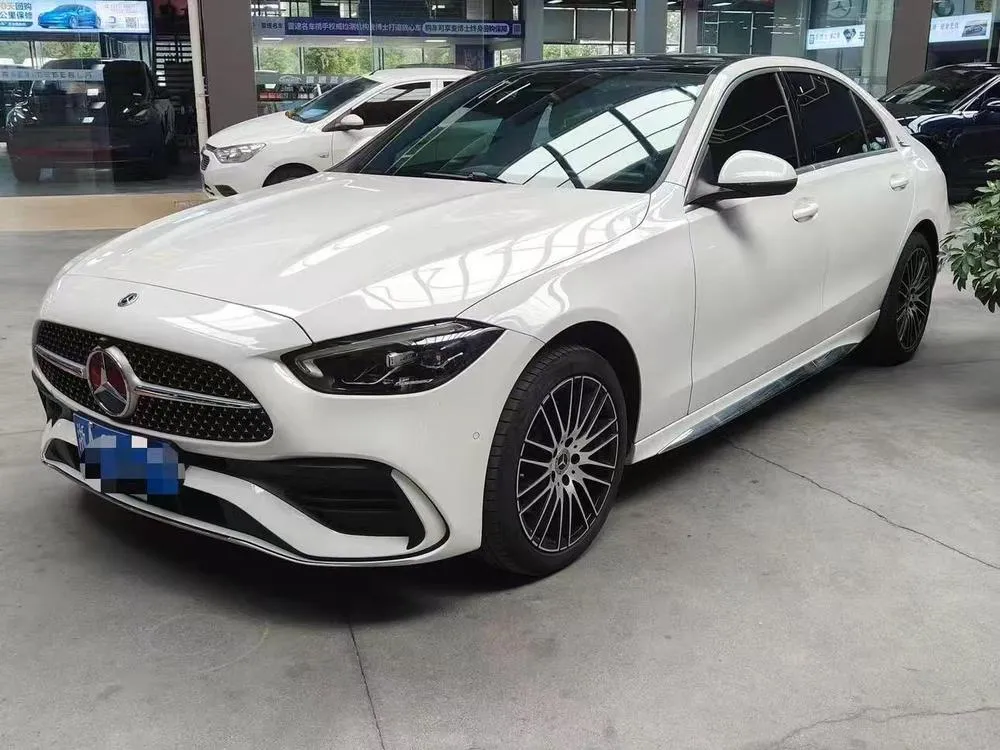 Mercedes-Benz C-Class, 2022