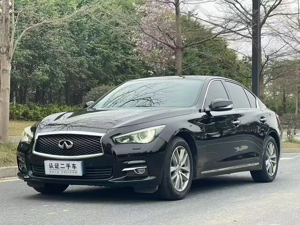 Infiniti Q50L, 2018