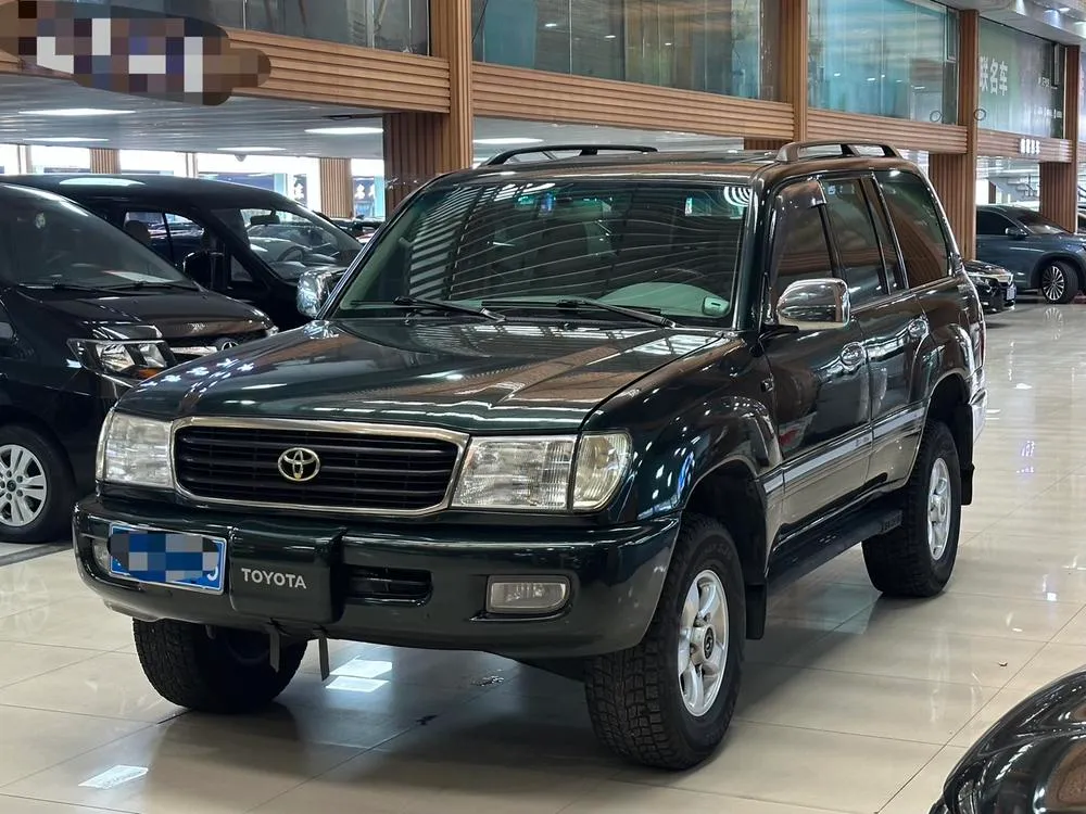 Toyota Land Cruiser (Import), 2003