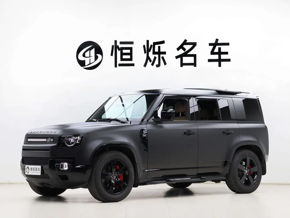Land Rover Defender 110 3.0T P400 SE X-DYNAMIC, 2025 — фото 1