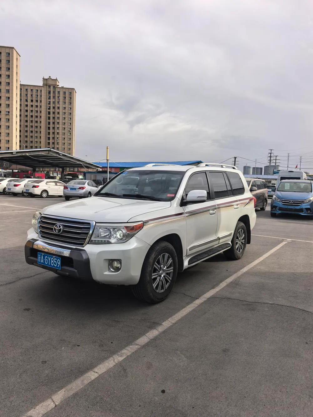 Toyota Land Cruiser (Import), 2015