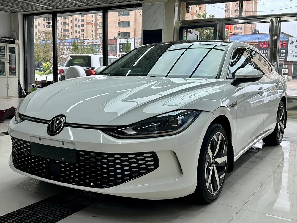 Volkswagen Lamando L 280TSI DSG Cool Edition, 2022 — фото 1