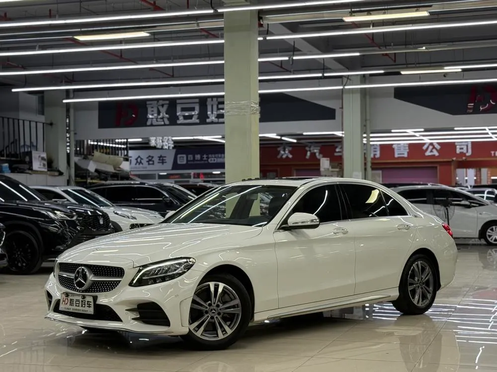 Mercedes-Benz C-Class, 2020