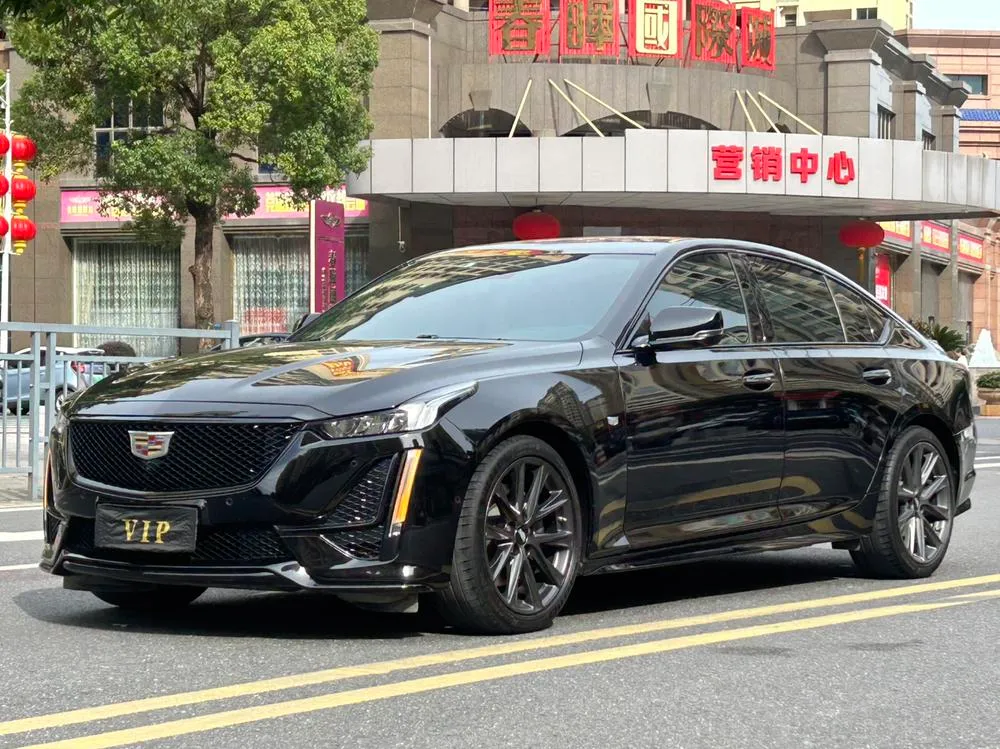 Cadillac CT5 28T Gold Edition, 2023 — фото 1