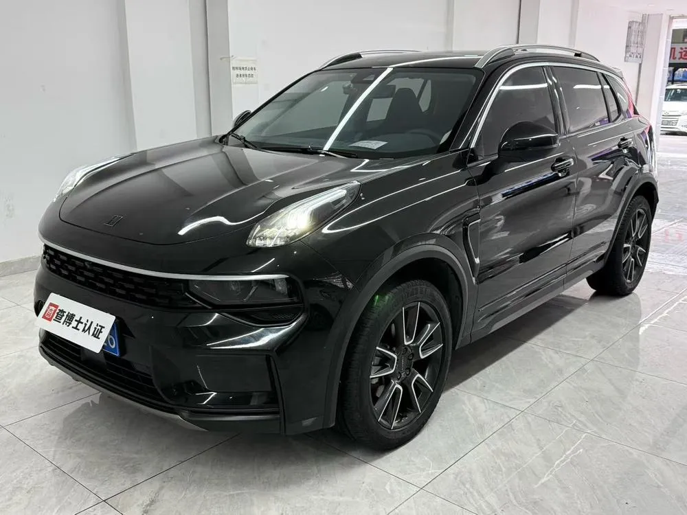 Lynk & Co 01 2.0TD 2WD Version Pro, 2021 — фото 1