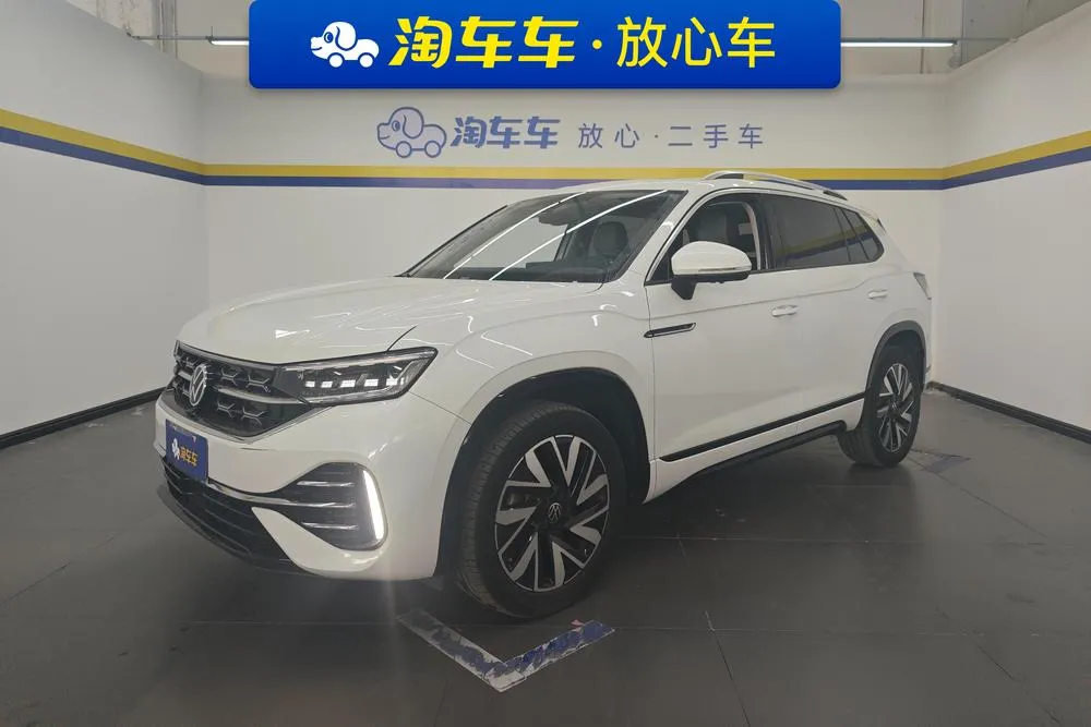 Volkswagen Tayron 380TSI 4WD R-Line Edition, 2023 — фото 1