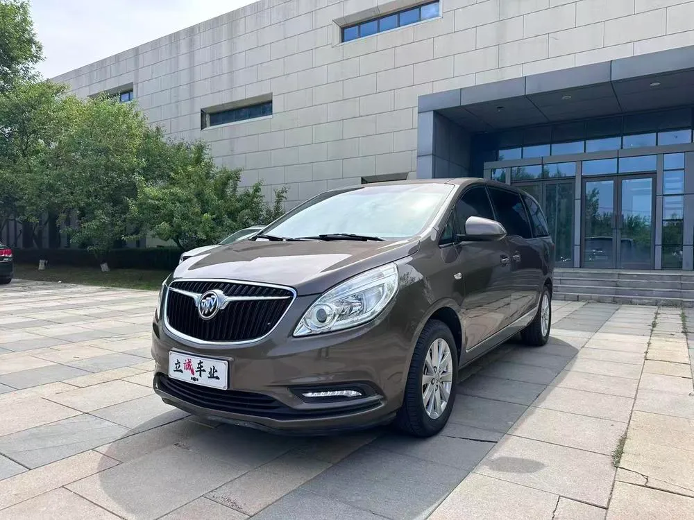 Buick GL8, 2017