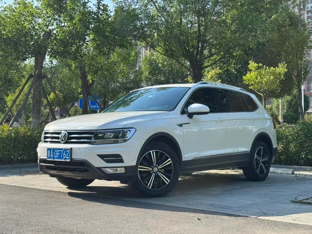 Volkswagen Tiguan L 330TSI Auto 2WD Panoramic Comfort Edition CN6, 2019 — фото 1
