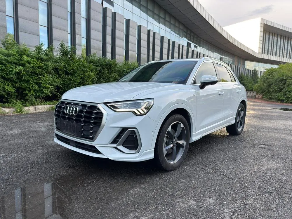 Audi Q3, 2022