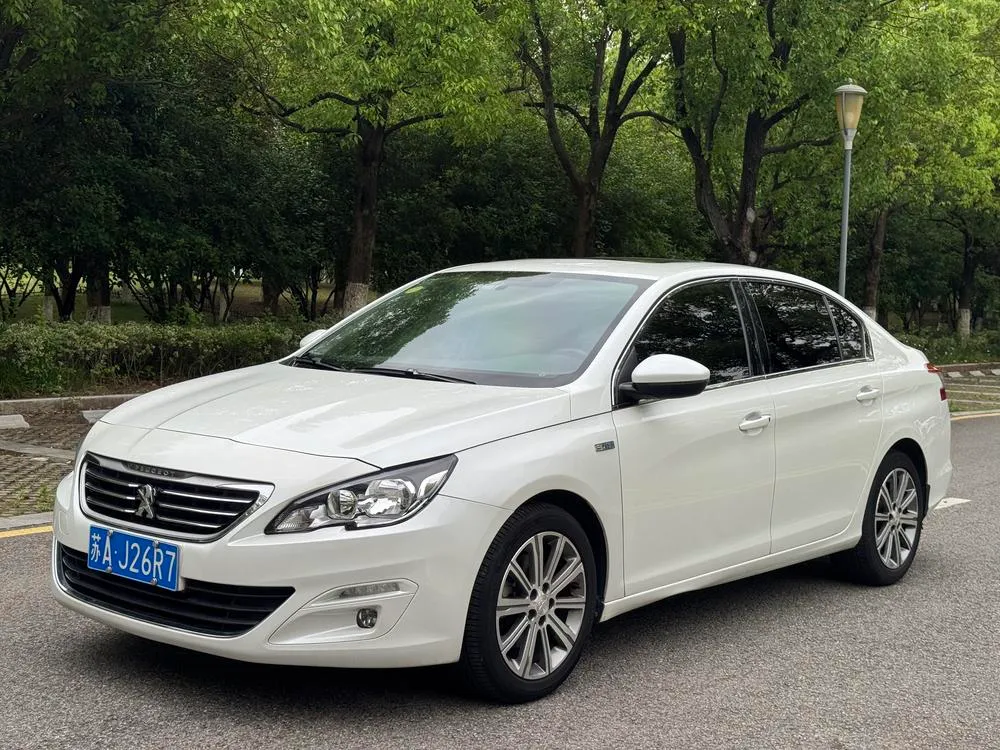 Peugeot 408 1.6T Auto Luxury Edition, 2016 — фото 1