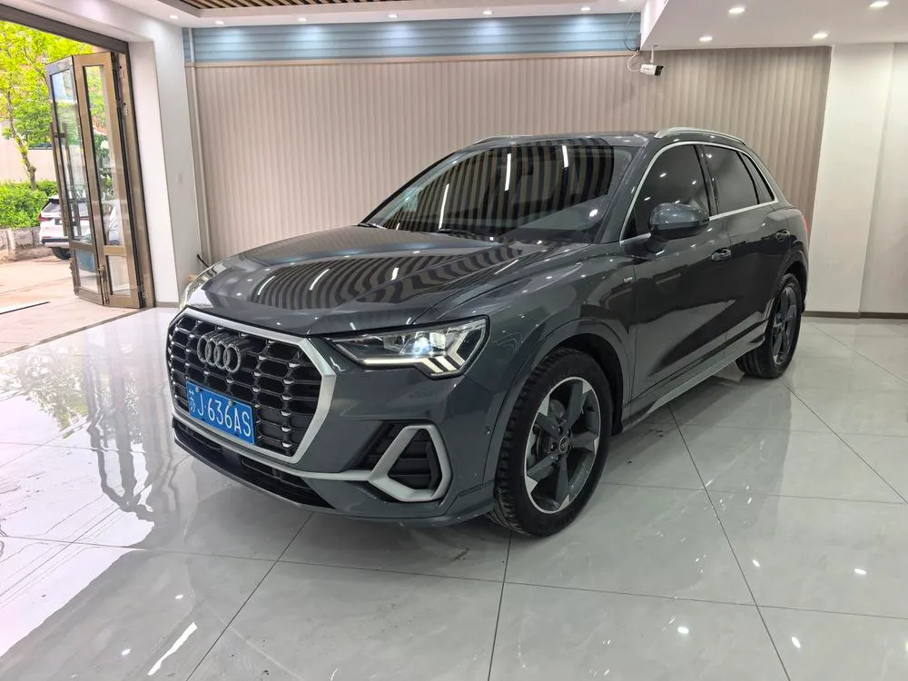 Audi Q3 35 TFSI Fashion Version, 2023 — фото 1