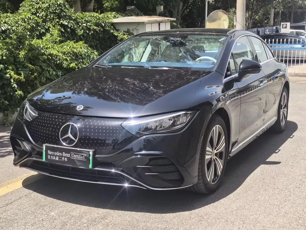 Mercedes-Benz EQE, 2025