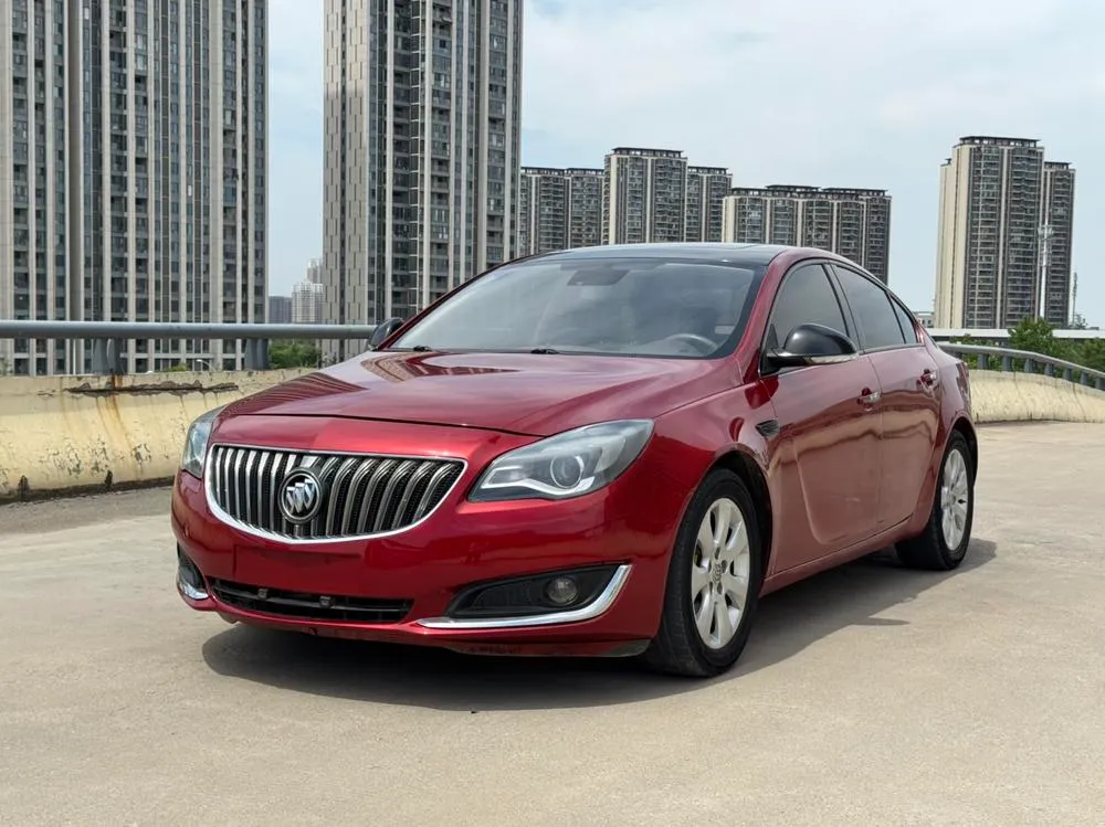 Buick Regal 2.0L Elite Fashion Version, 2015 — фото 1
