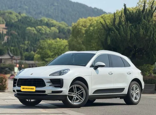 Porsche Macan, 2020