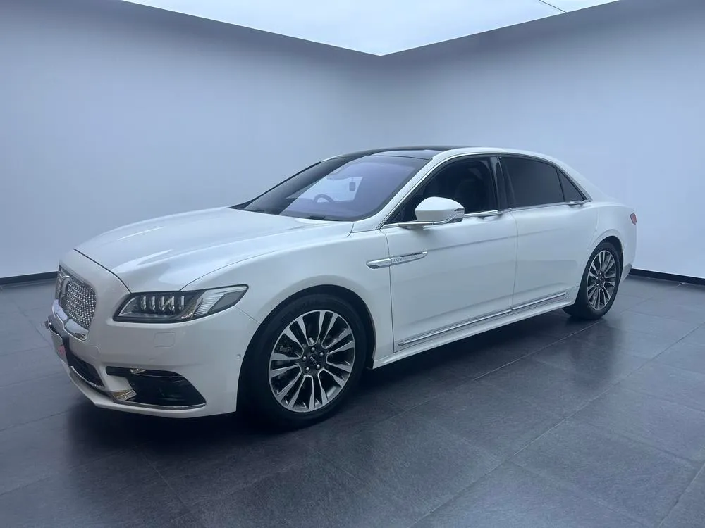 Lincoln Continental 3.0T 4WD Premium Edition, 2018 — фото 1