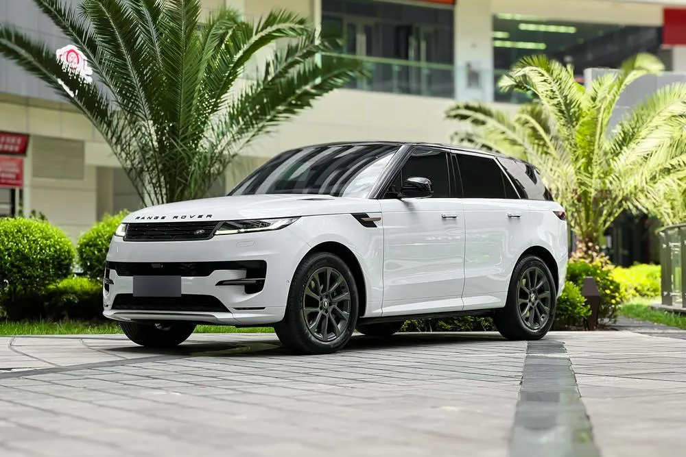 Land Rover Range Rover Sport 3.0 L6 DYNAMIC SE, 2023 — фото 1