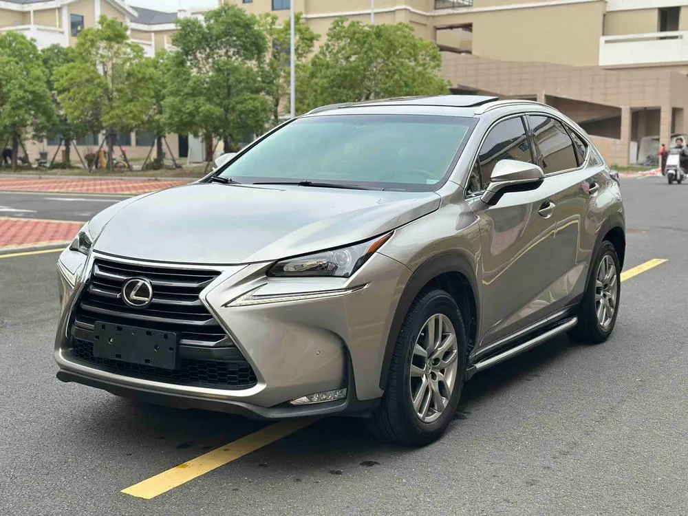Lexus NX, 2015