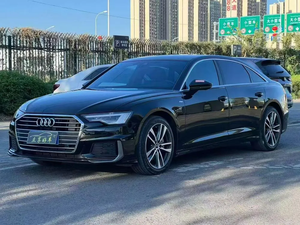 Audi A6L 40 TFSI Luxury Version, 2022 — фото 1