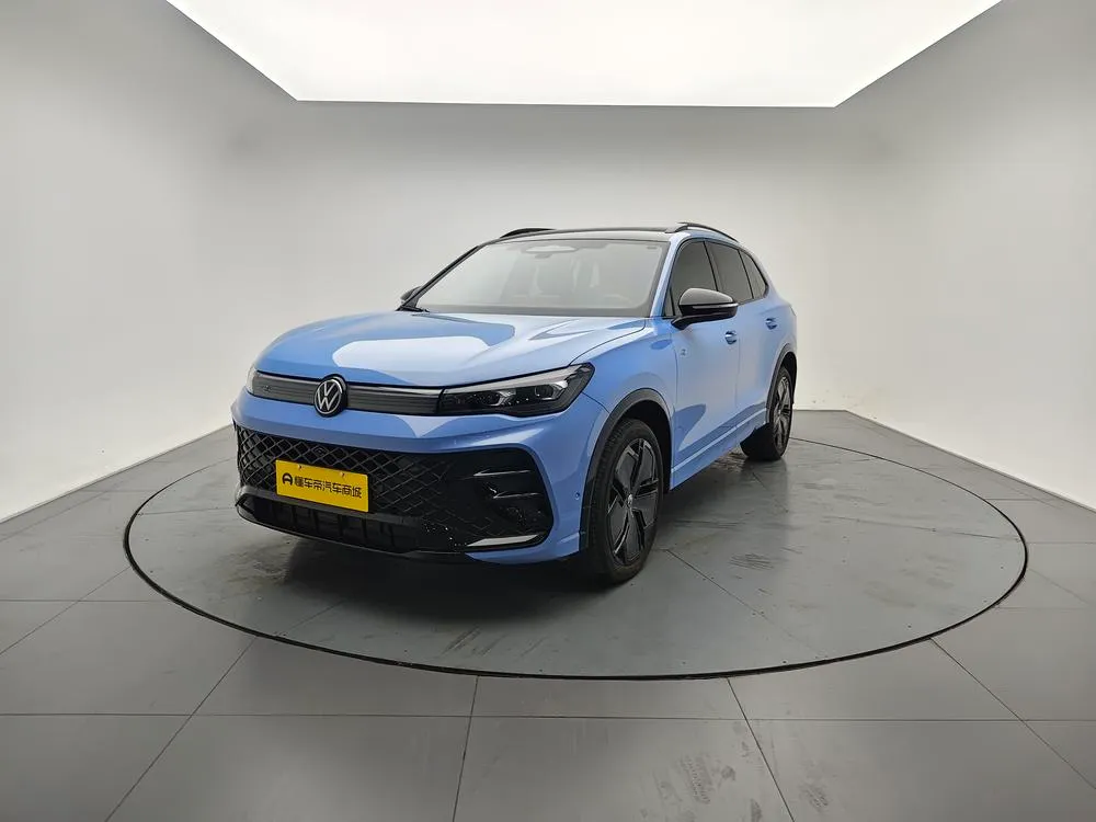 Volkswagen Tiguan L Pro 380TSI 4WD R-Line Premium Edition, 2024 — фото 1