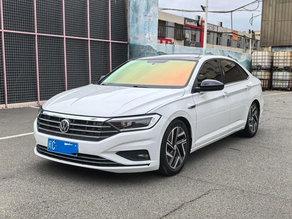Volkswagen Sagitar, 2022
