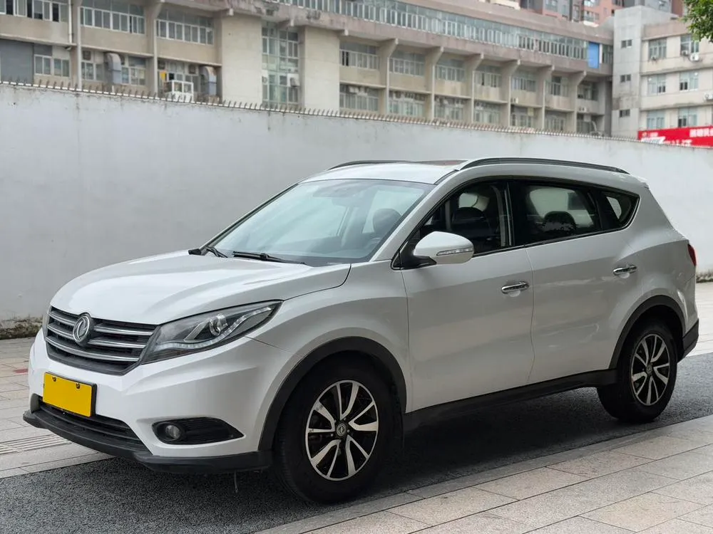 Dongfeng Fengguang Fengon 580, 2017
