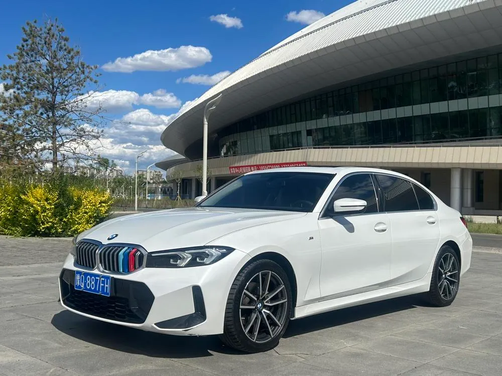 BMW 3-Series, 2023
