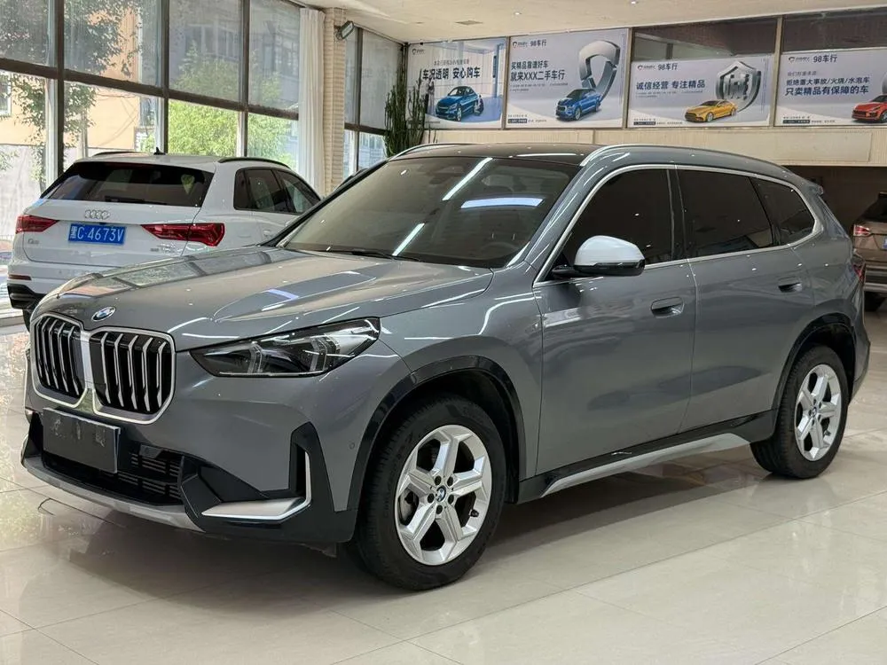 BMW X1 sDrive20Li X, 2023 — фото 1