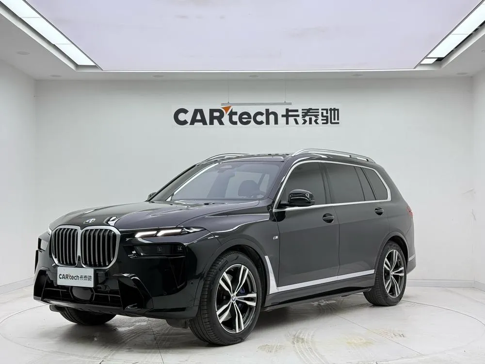 BMW X7 xDrive40i Prestige Version M Sport, 2023 — фото 1
