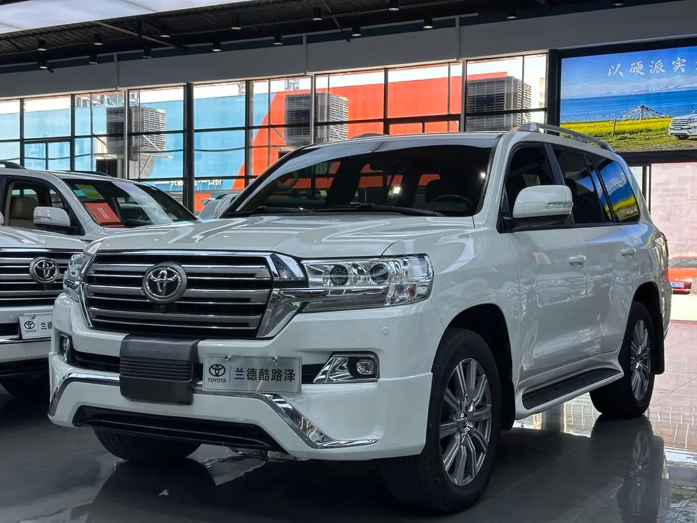 Toyota Land Cruiser (Import), 2017