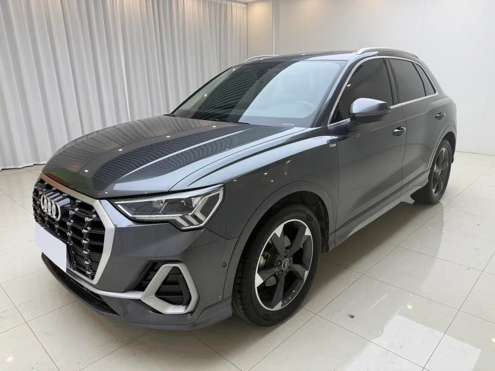 Audi Q3 35 TFSI Fashion Version, 2023 — фото 1