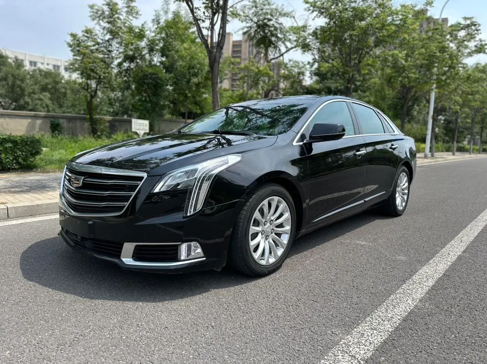 Cadillac XTS 28T Version, 2018 — фото 1