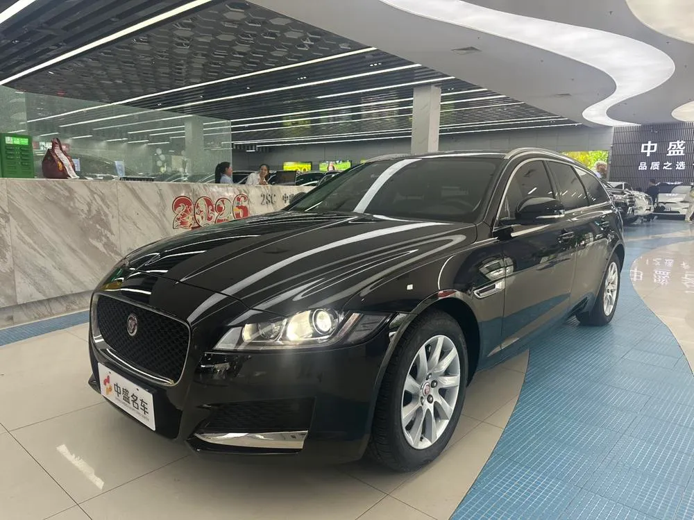 Jaguar XF XF Sportbrake 2.0T 250PS 四驱风华版, 2018 — фото 1