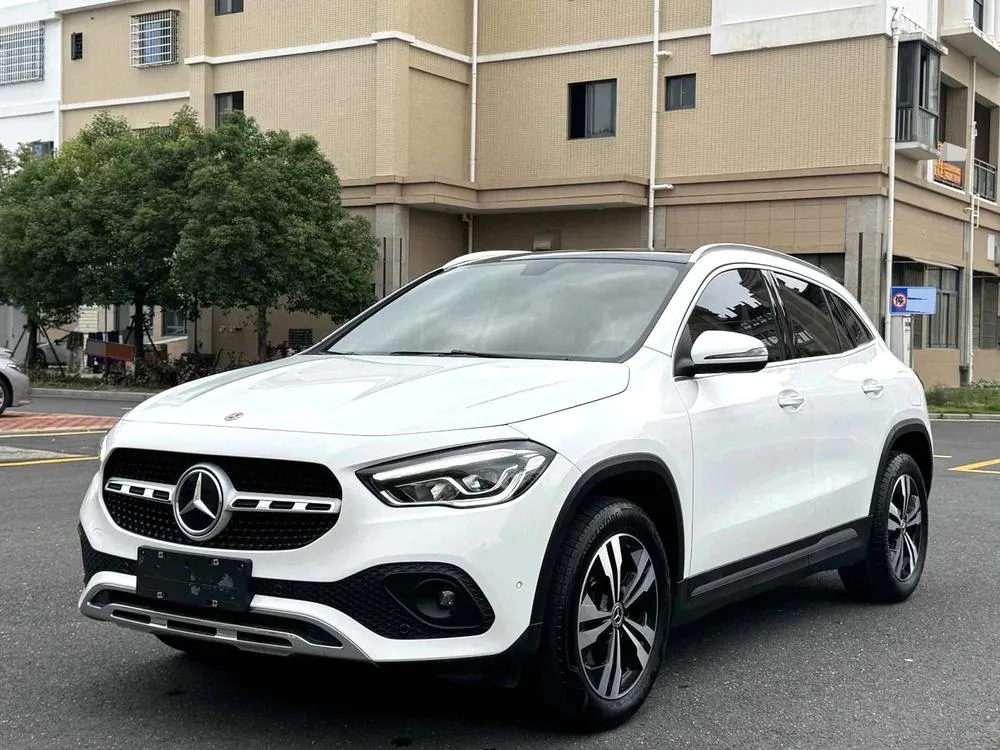 Mercedes-Benz GLA, 2020