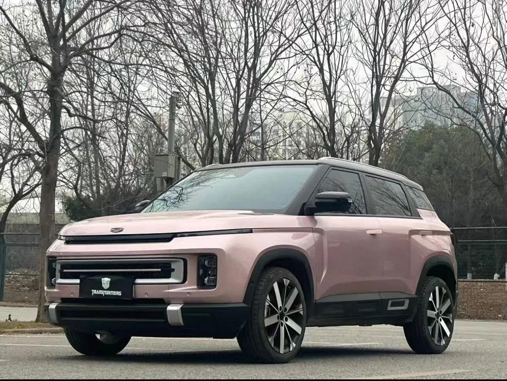 Geely ICON, 2023