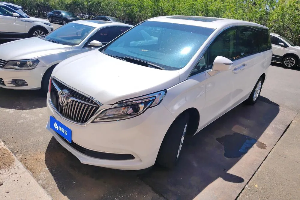 Buick GL8, 2018