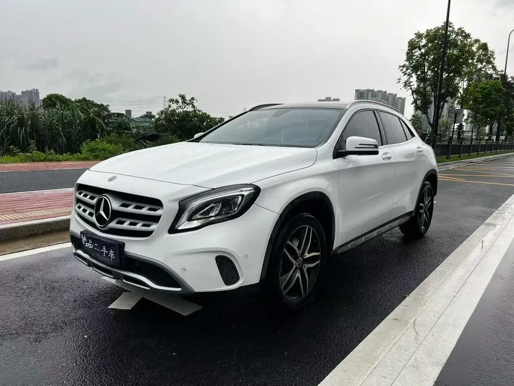Mercedes-Benz GLA, 2017